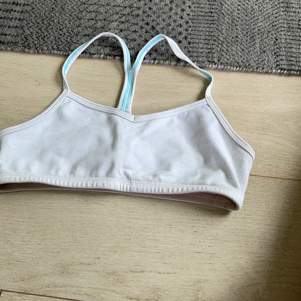 Ivivva sports bra